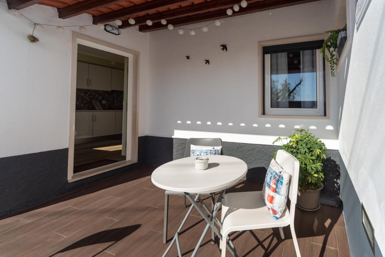 Fika Guest House Nazare Bagian luar foto
